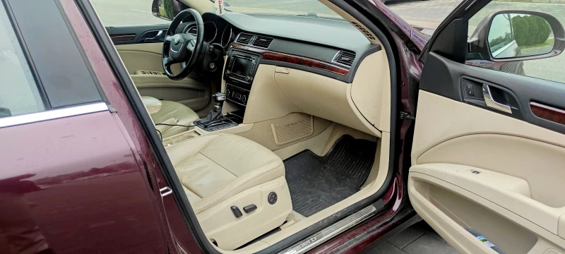 Skoda Superb 1.8 TSI , снимка 10 - Автомобили и джипове - 53217891