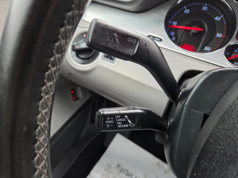 VW Passat TDI HIGHLINE NAVI кожа, снимка 12 - Автомобили и джипове - 53571335
