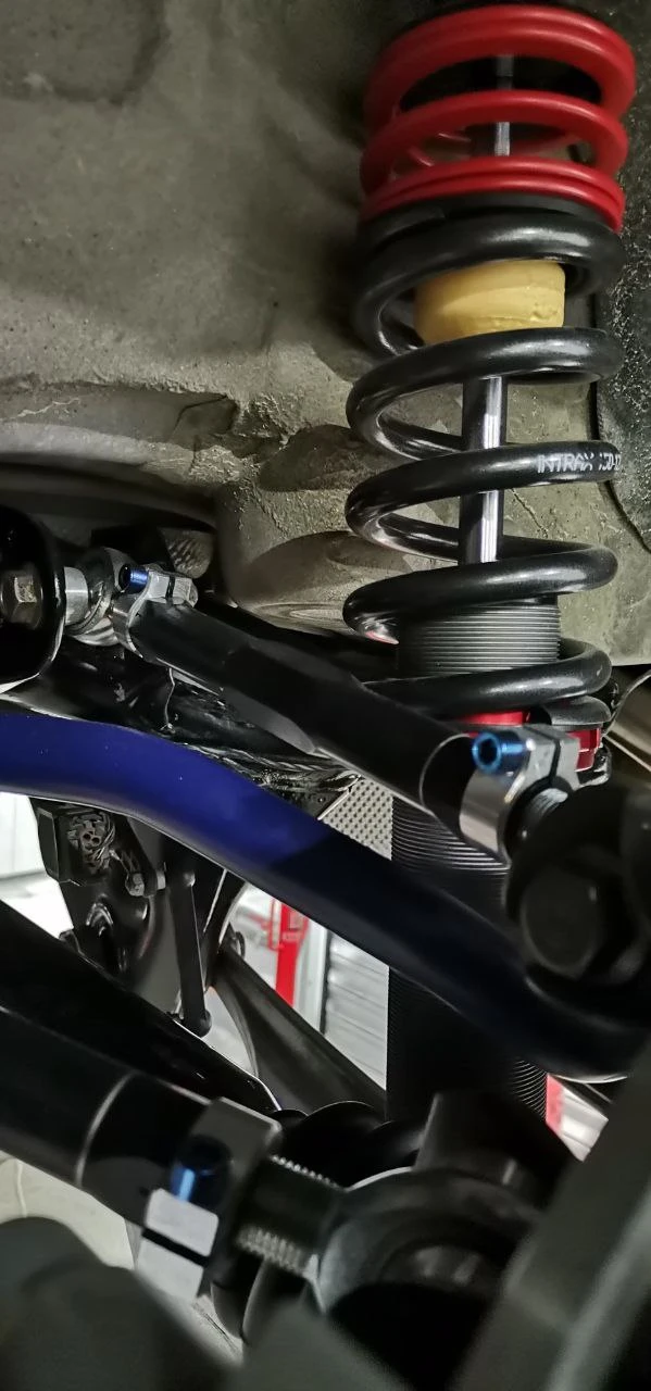 BMW 135 Clubsport, снимка 14 - Автомобили и джипове - 53818003