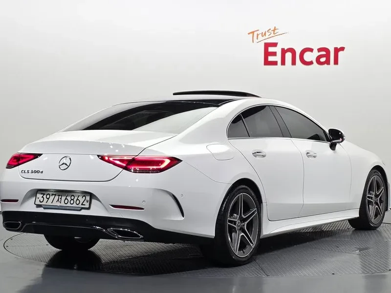 Mercedes-Benz CLS 300 d AMG/ BURMESTER/ PANO/ HEAD UP/ AMBIENT | Mobile.bg � ����������� 2