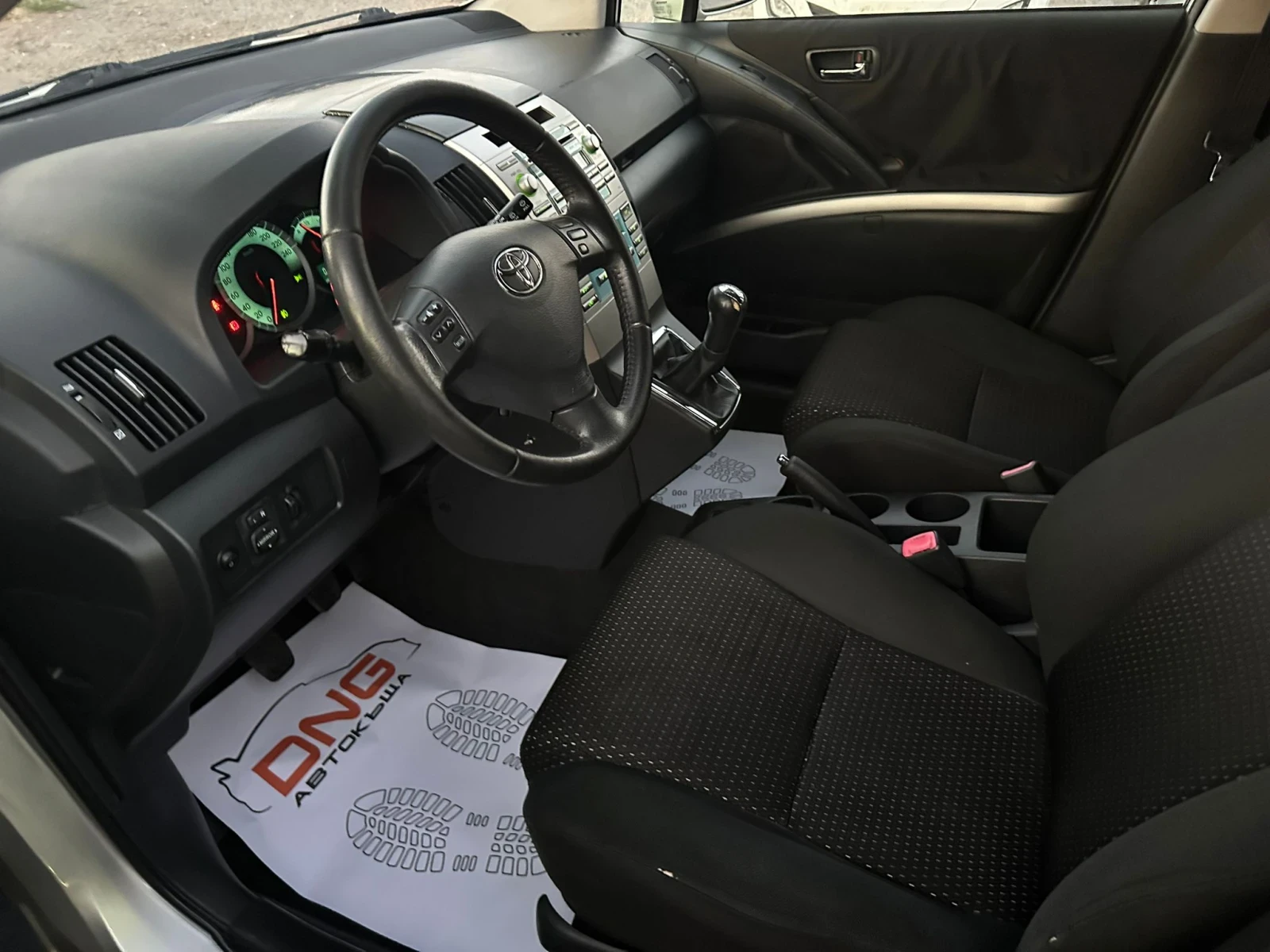 Toyota Corolla verso 2, 200D4D EURO4  - изображение 8