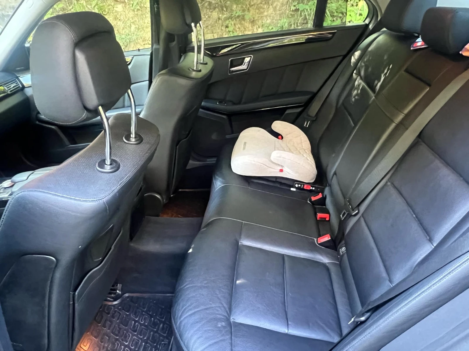 Mercedes-Benz E 350 4-MATIC - изображение 7