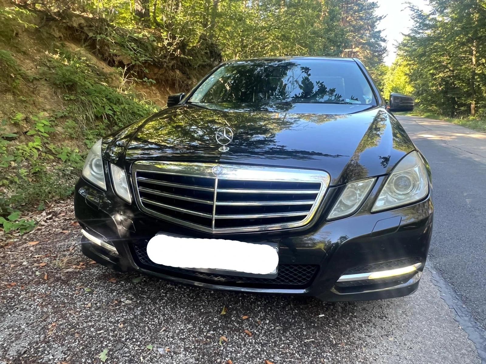 Mercedes-Benz E 350 4-MATIC - изображение 2