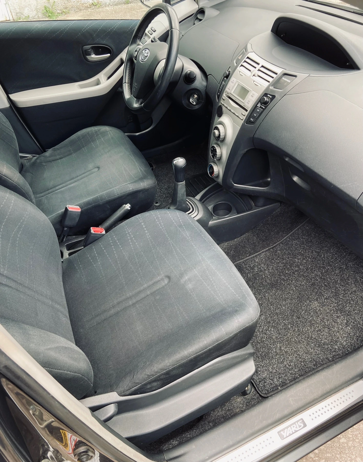 Toyota Yaris 1.4D-4D - изображение 6