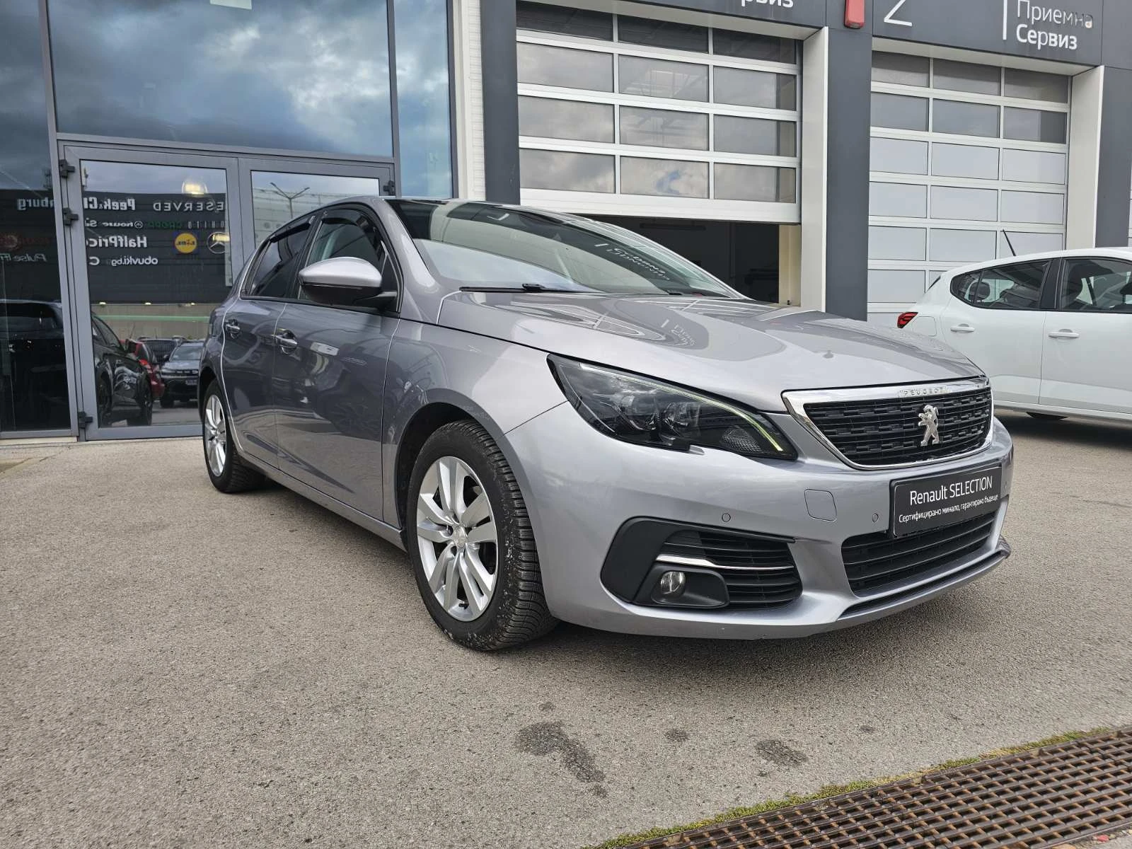 Peugeot 308 1.2 - изображение 2
