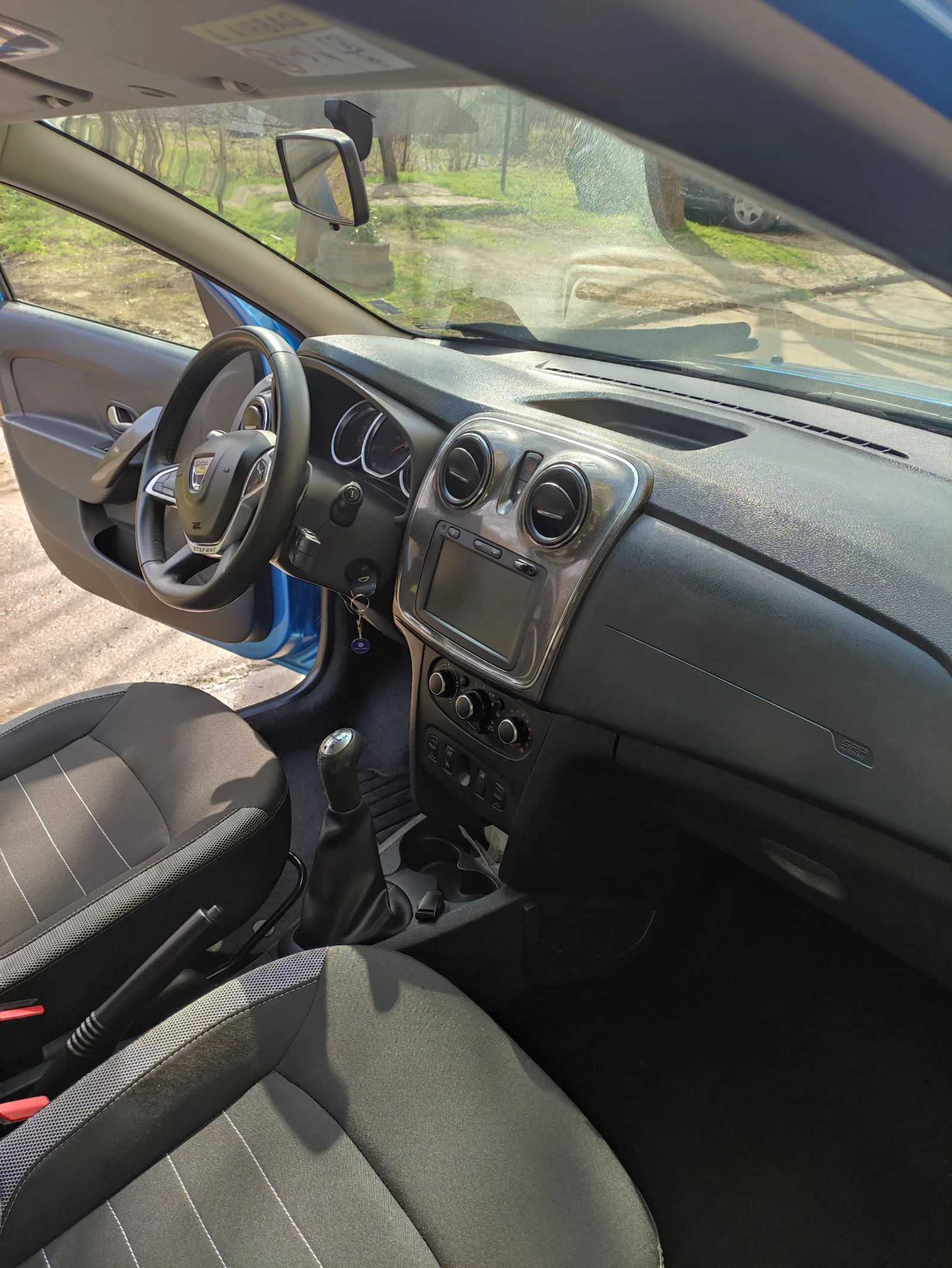 Dacia Sandero 0.9 LPG - изображение 4