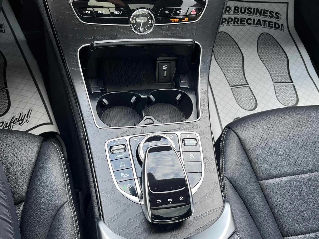 Mercedes-Benz C 300 * CARFAX * БЕЗ ПЪРВОНАЧАЛНА ВНОСКА | Mobile.bg — изображение 9