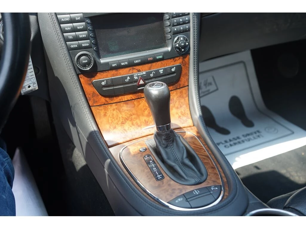 Mercedes-Benz CLS * 4dr Sdn 5.0L * CARFAX * ���� �� �� | Mobile.bg � ����������� 16
