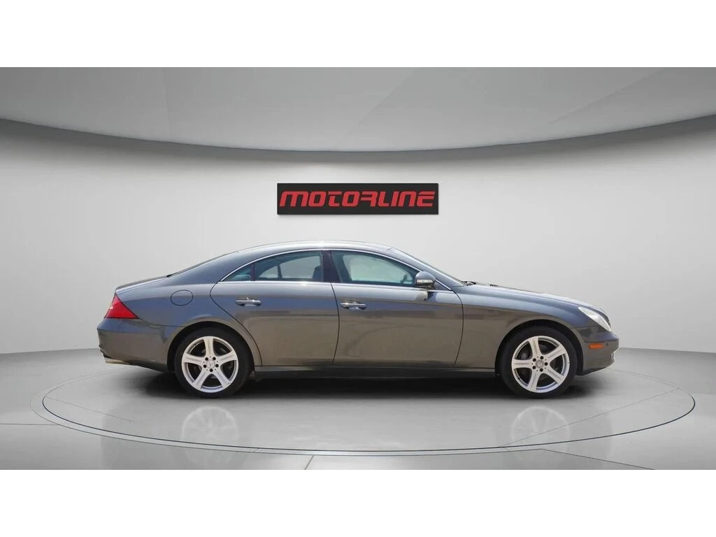Mercedes-Benz CLS * 4dr Sdn 5.0L * CARFAX * ���� �� �� | Mobile.bg � ����������� 4