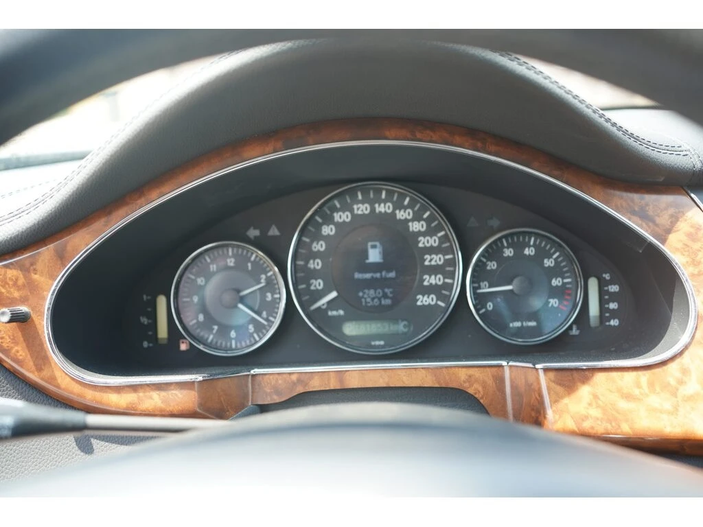 Mercedes-Benz CLS * 4dr Sdn 5.0L * CARFAX * ���� �� �� | Mobile.bg � ����������� 17