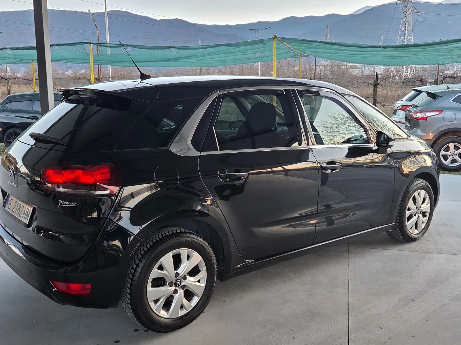 Citroen C4 Picasso 1.6 HDI SHINE* * * FACE* * EVRO 6 * *  - изображение 8