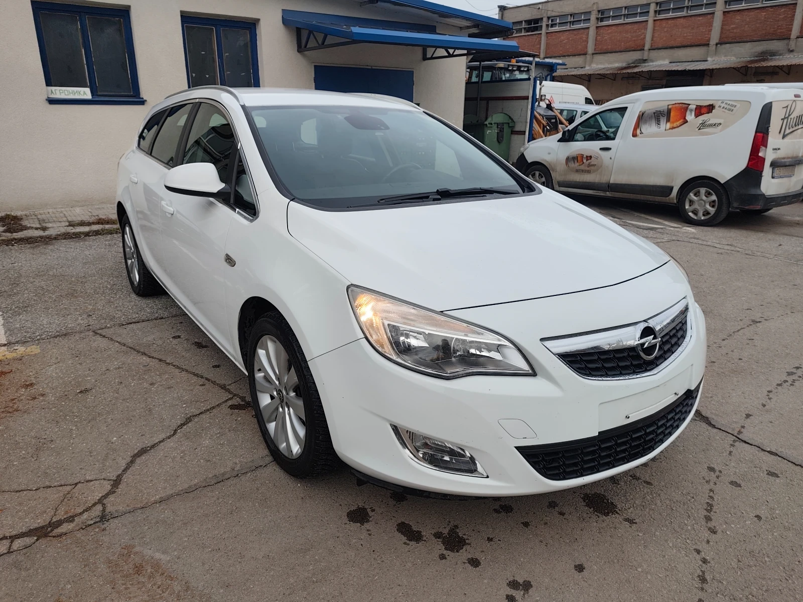 Opel Astra 1.4i Газ - изображение 3