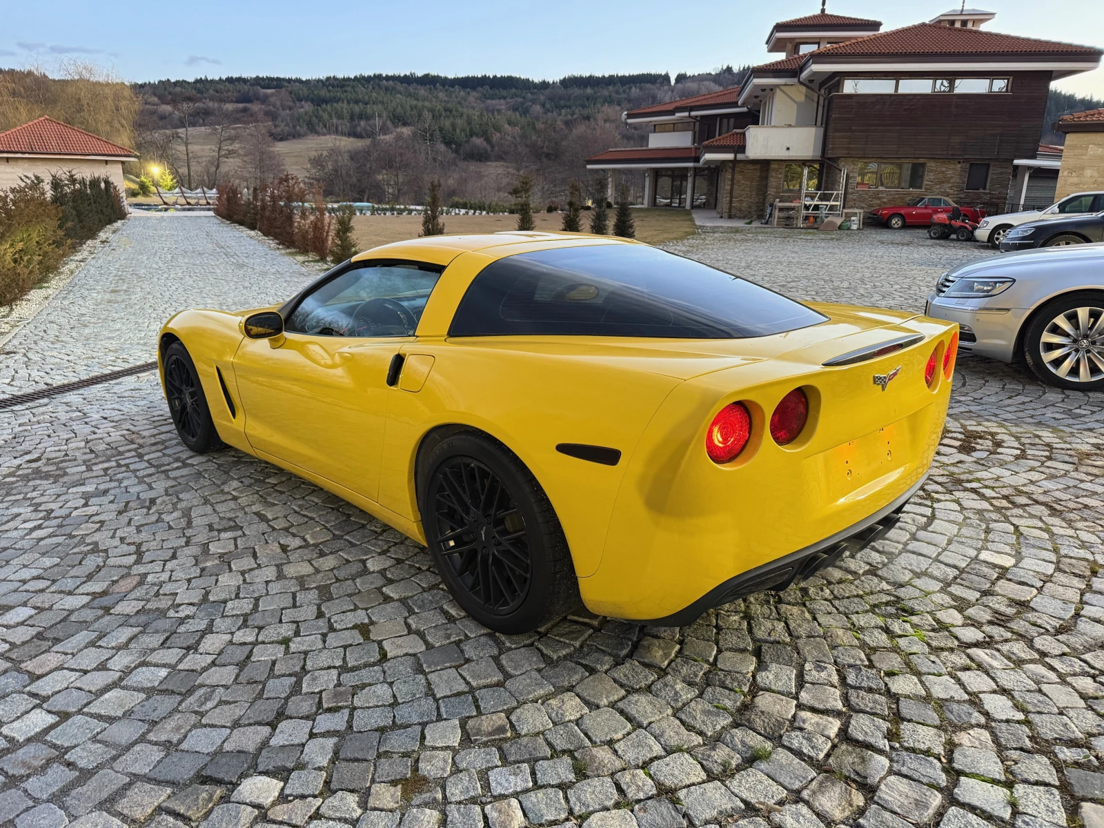 Chevrolet Corvette C6, снимка 4 - Автомобили и джипове - 53716498