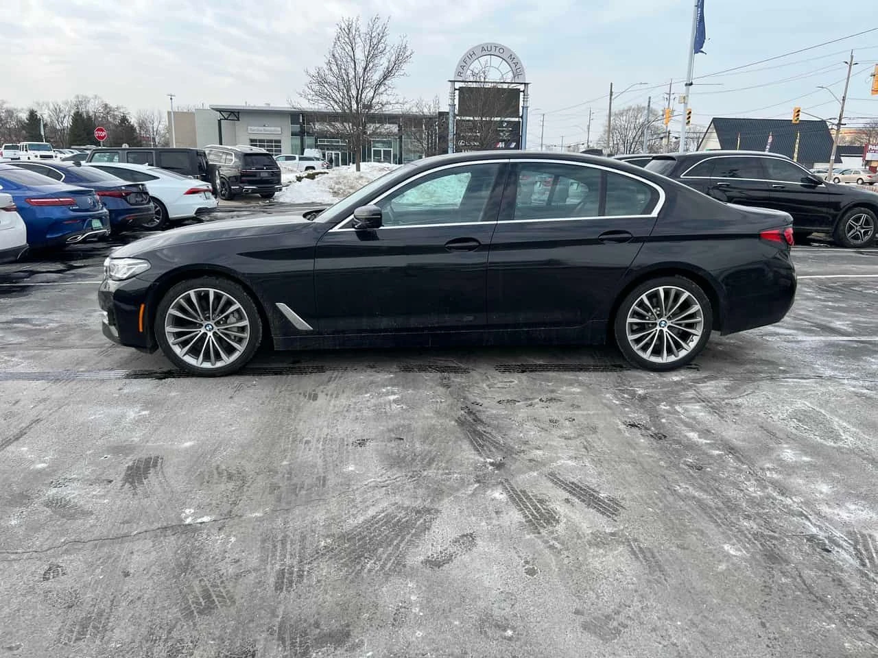 BMW 530 * 530i xDrive * CARFAX * ���� �� �� | Mobile.bg � ����������� 4