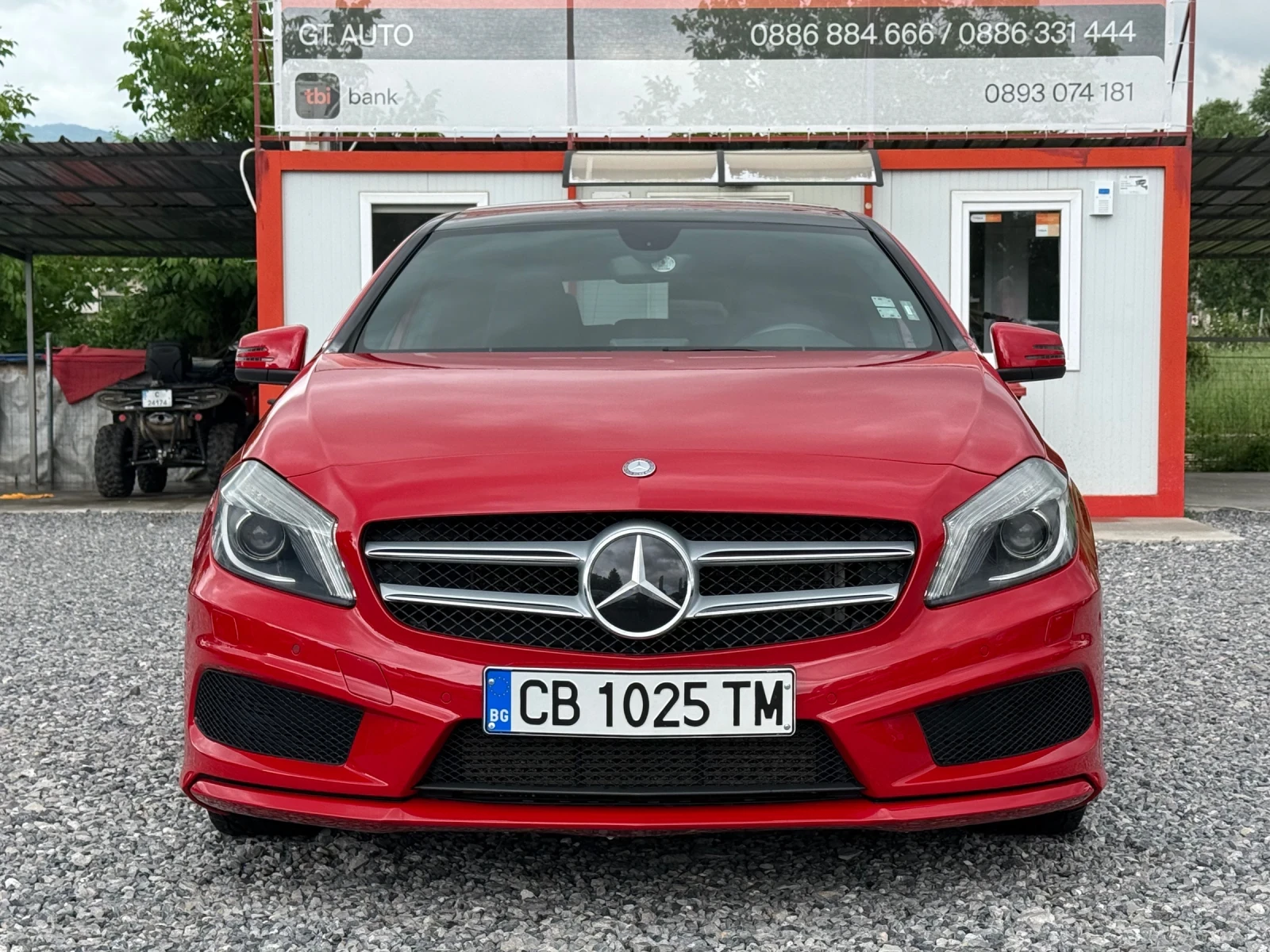 Mercedes-Benz A 220 CDI (170кс) AMG-Line/Панорама/Подгрев/Печка/EU6, снимка 2 - Автомобили и джипове - 54781705