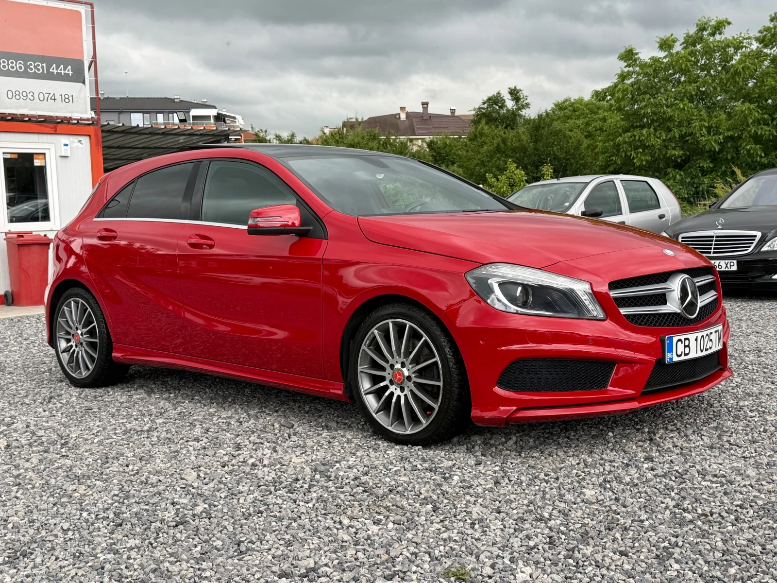 Mercedes-Benz A 220 CDI (170кс) AMG-Line/Панорама/Подгрев/Печка/EU6, снимка 3 - Автомобили и джипове - 54781705