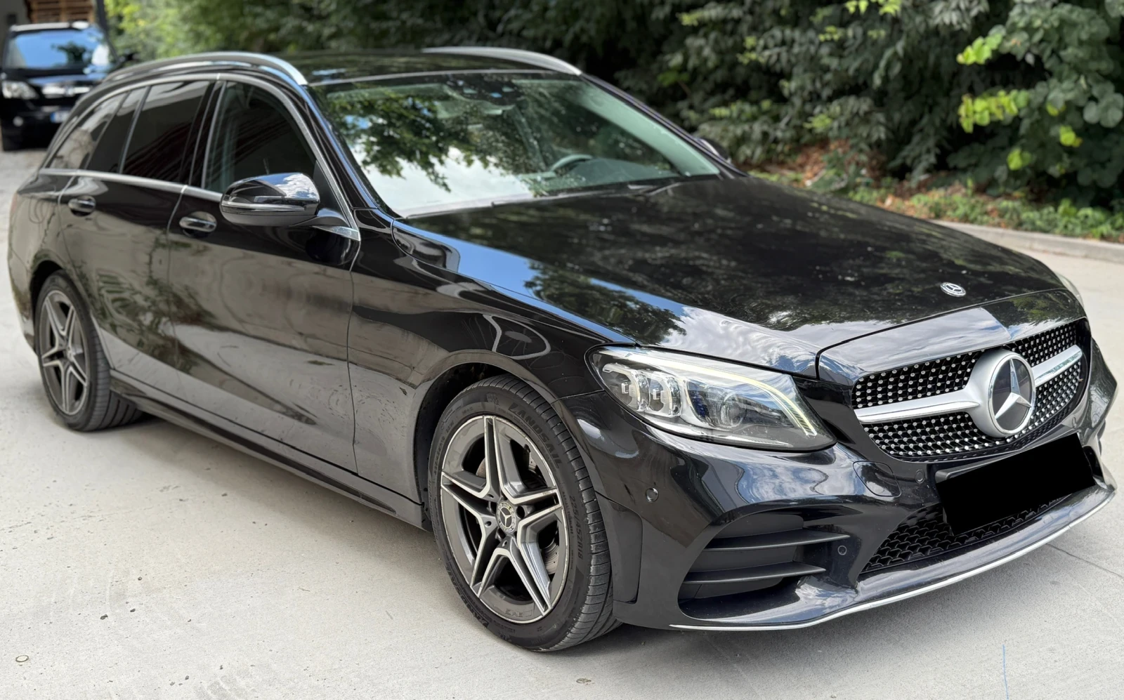 Mercedes-Benz C 220 * AMG* 4MATIC* КАМЕРА* ТОП ЦЕНА* FACELIFT* , снимка 3 - Автомобили и джипове - 55190848