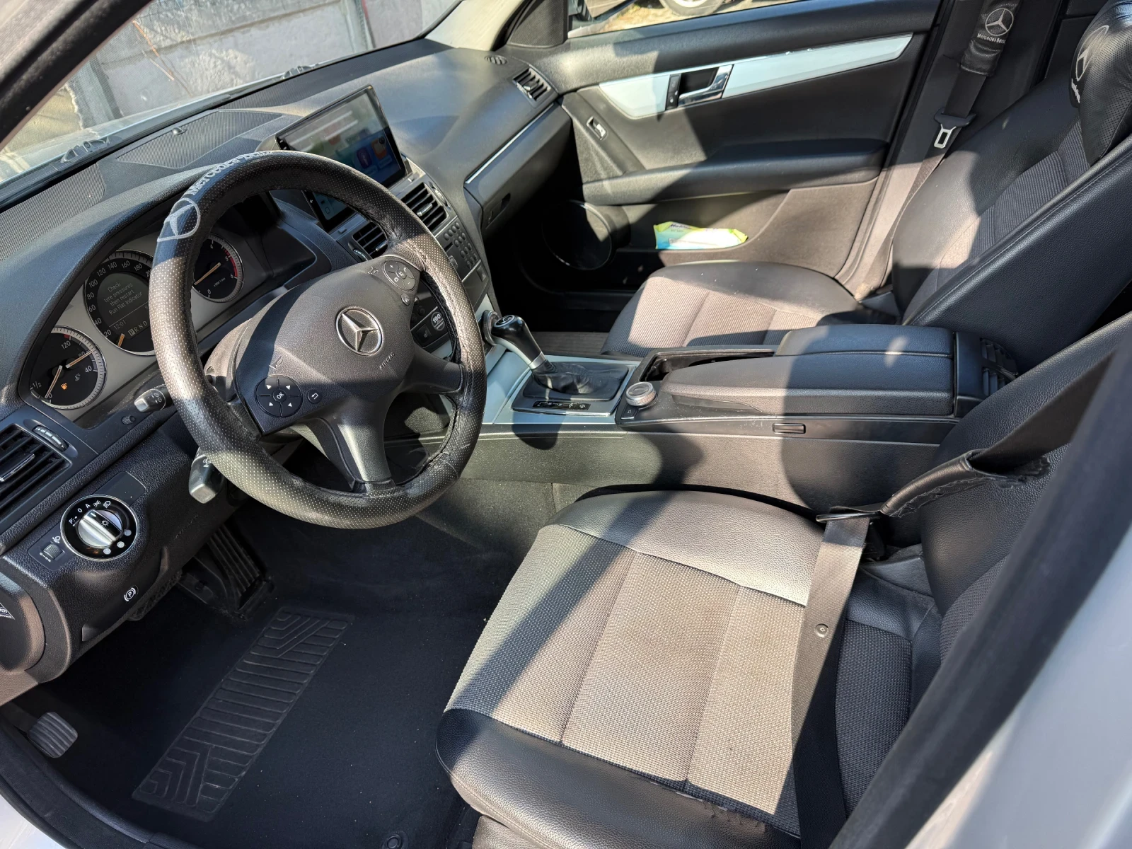 Mercedes-Benz C 220, снимка 8 - Автомобили и джипове - 55268046