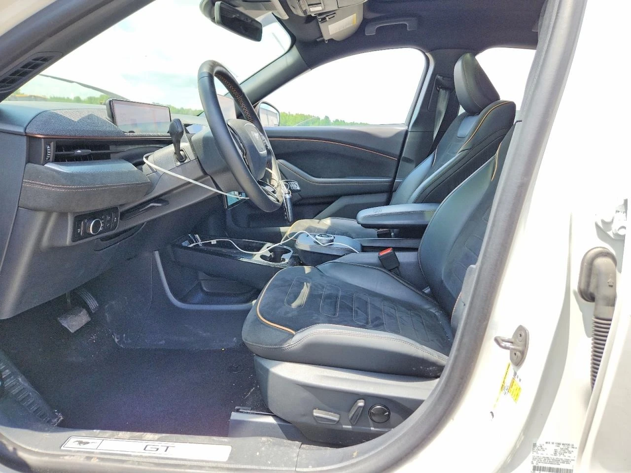 Ford Mustang Mach-E GT, снимка 7 - Автомобили и джипове - 55617908