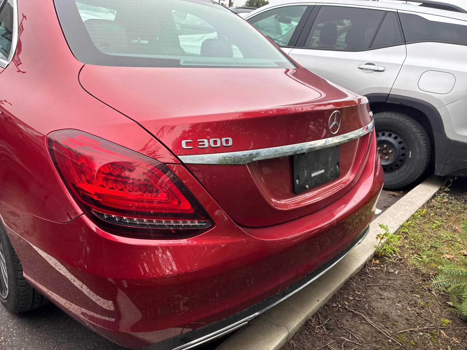 Mercedes-Benz C 300 * АВТОКРЕДИТ * ГЛАВНО ПРЕДСТАВИТЕЛСТВО, снимка 6 - Автомобили и джипове - 55926069