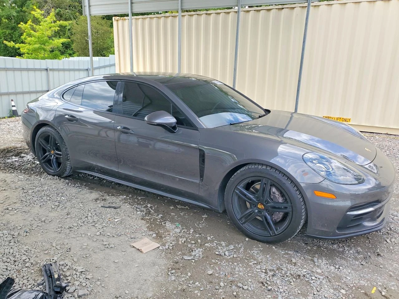 Porsche Panamera 3.0l 4, снимка 4 - Автомобили и джипове - 56150973