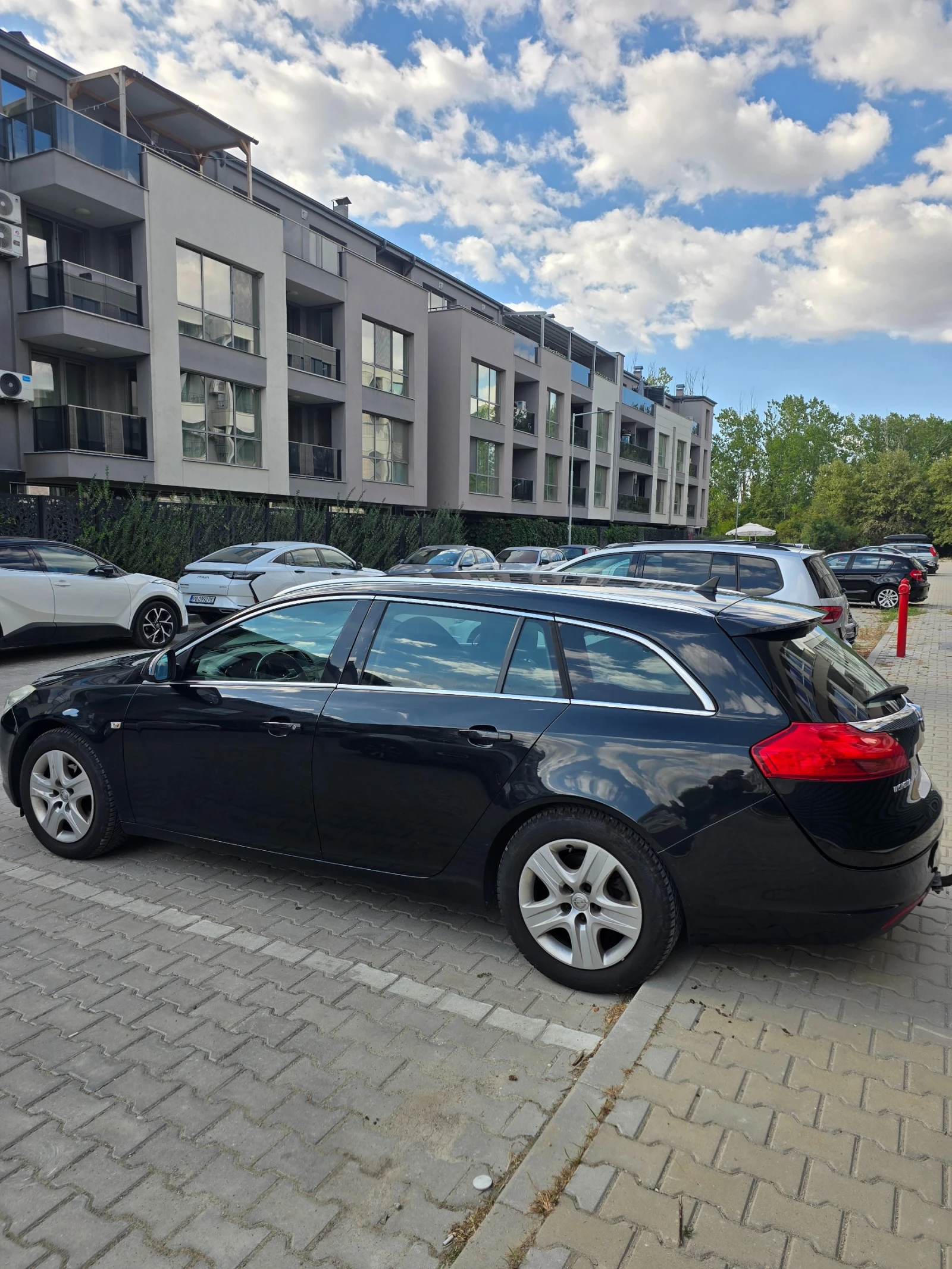 Opel Insignia, снимка 7 - Автомобили и джипове - 56319429