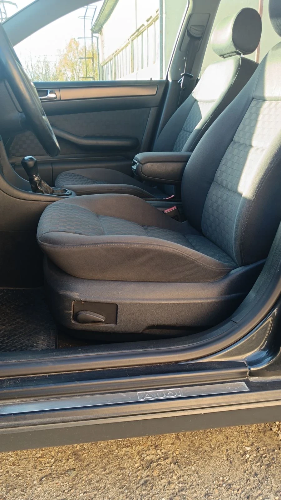 Audi A6, снимка 6 - Автомобили и джипове - 56663351
