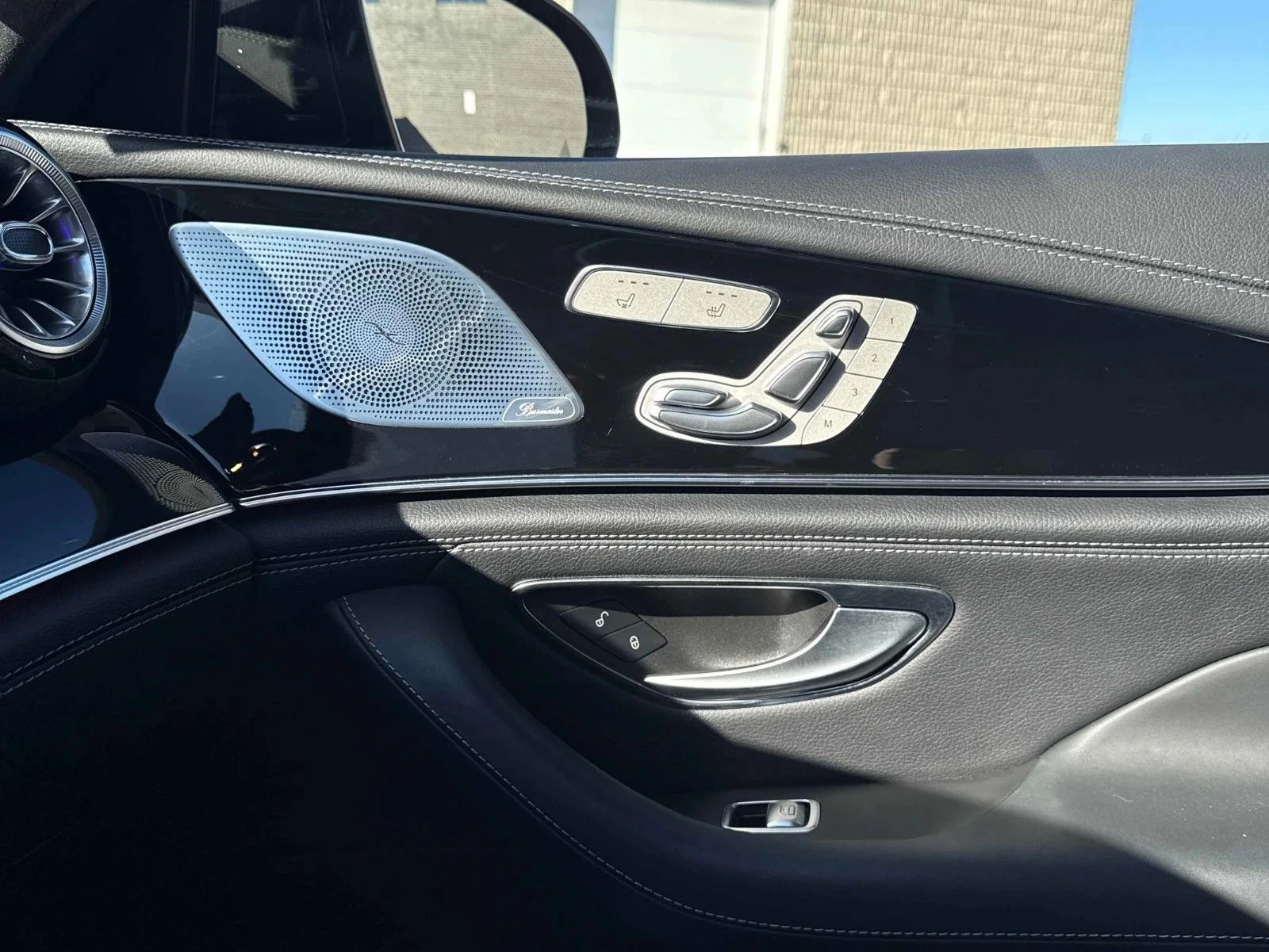 Mercedes-Benz AMG GT, снимка 13 - Автомобили и джипове - 56727530