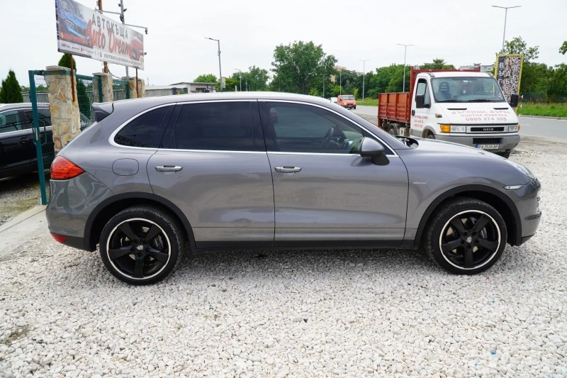 Porsche Cayenne 3.0 V6, снимка 6 - Автомобили и джипове - 45843227