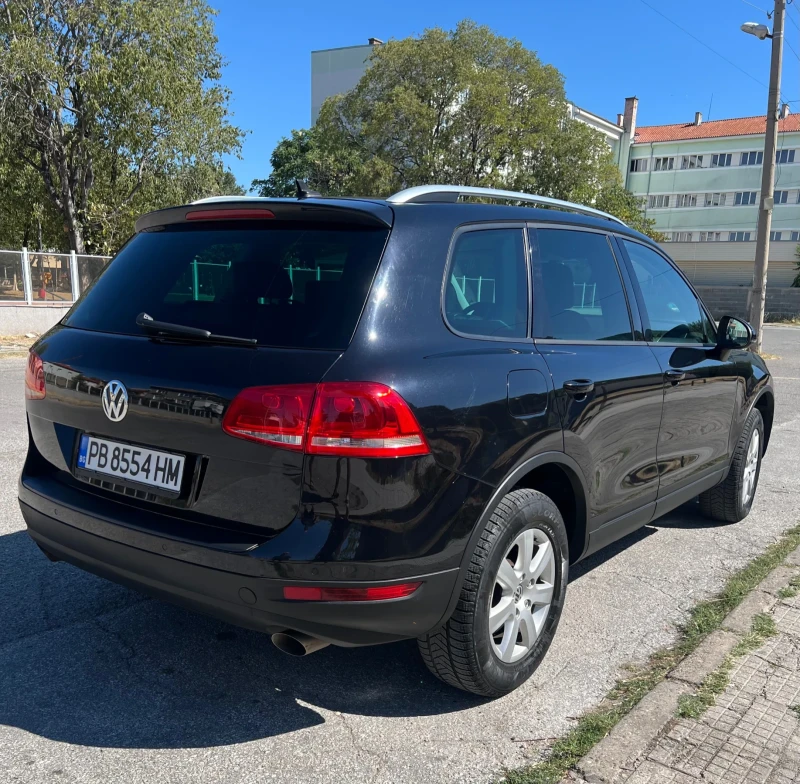 VW Touareg, снимка 9 - Автомобили и джипове - 47501547