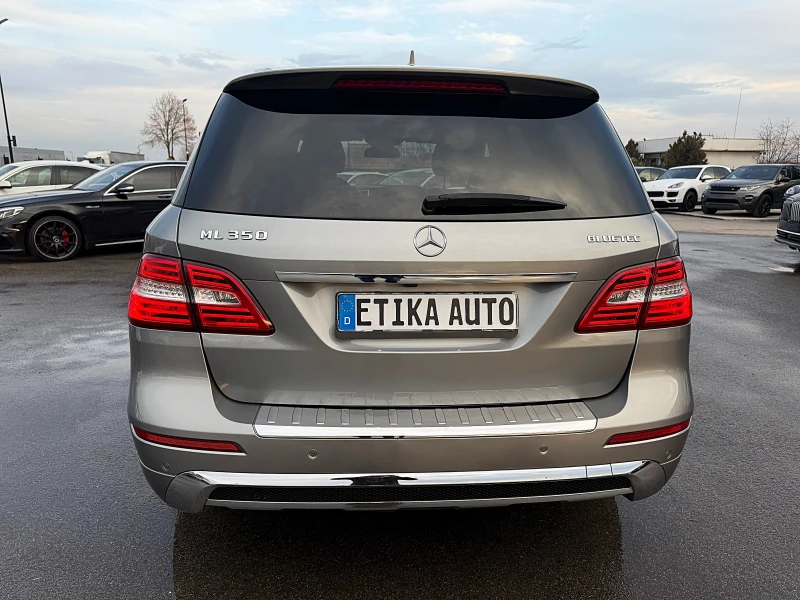 Mercedes-Benz ML 350 AMG OPTIK-SPORT PAKET-ПОДГРЯВАНЕ-КАМЕРА-PREMIUM !!, снимка 6 - Автомобили и джипове - 48437378