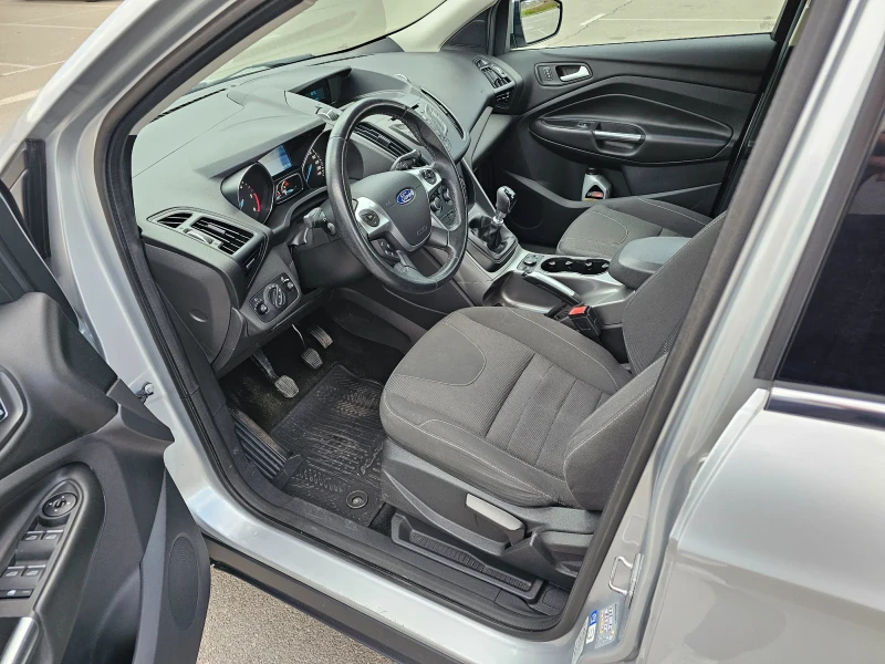 Ford Kuga, снимка 9 - Автомобили и джипове - 51624641