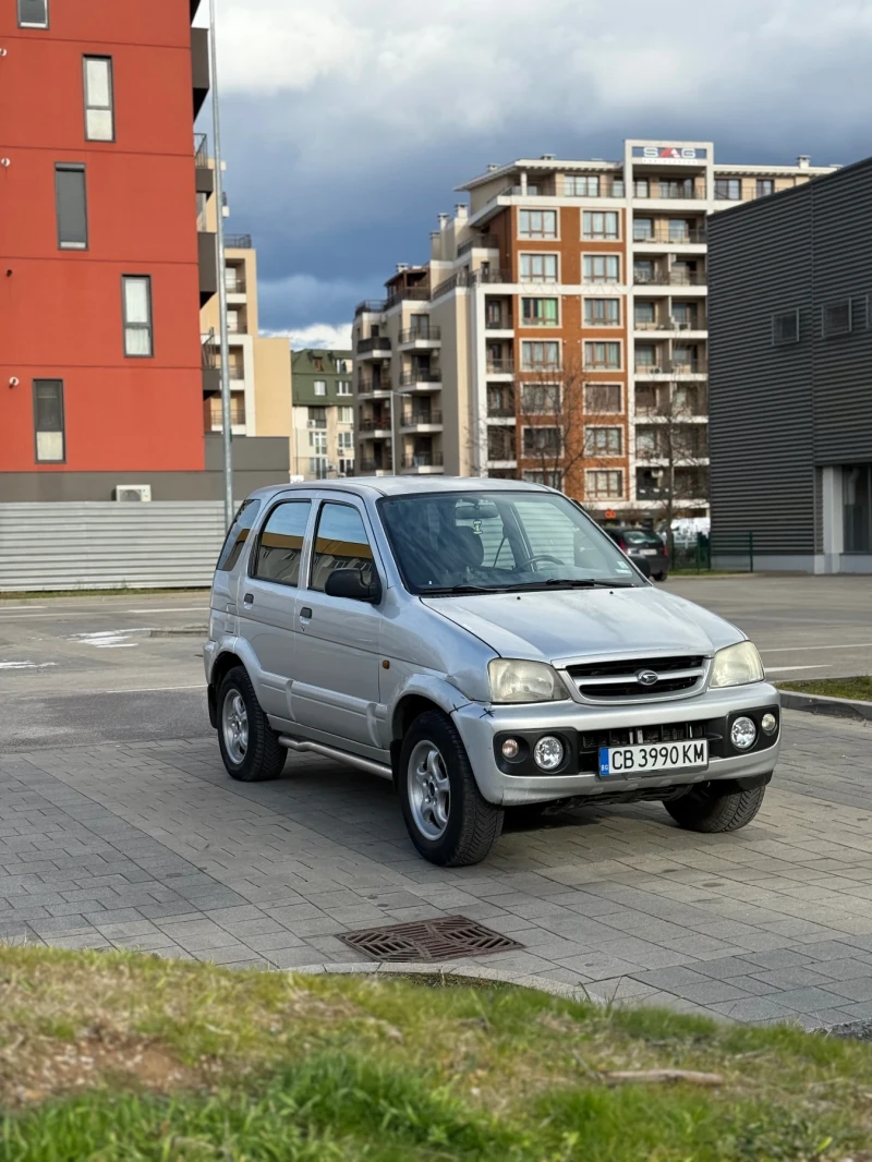 Daihatsu Terios АВТОМАТИК ГАЗ 4Х4 КЛИМАТИК, снимка 7 - Автомобили и джипове - 52975019