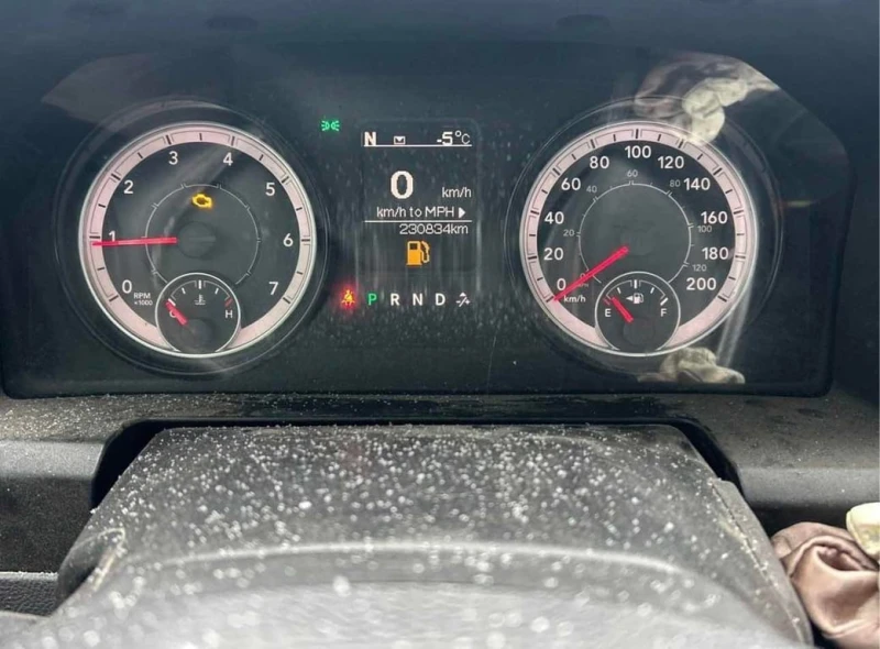 Dodge RAM 1500 * Express * CARFAX * БЕЗ ПЪРВОНАЧАЛНА ВНОСКА, снимка 8 - Автомобили и джипове - 53234513