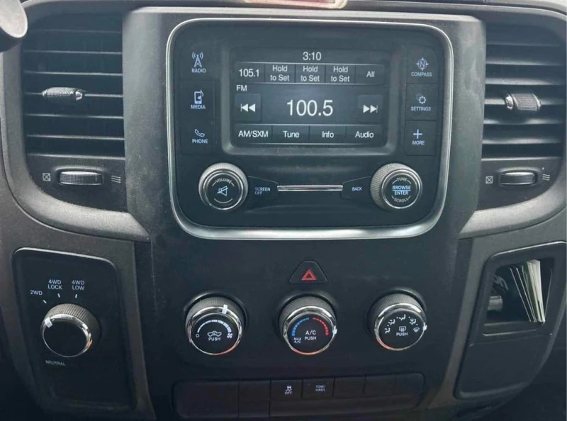 Dodge RAM 1500 * Express * CARFAX * БЕЗ ПЪРВОНАЧАЛНА ВНОСКА, снимка 9 - Автомобили и джипове - 53234513