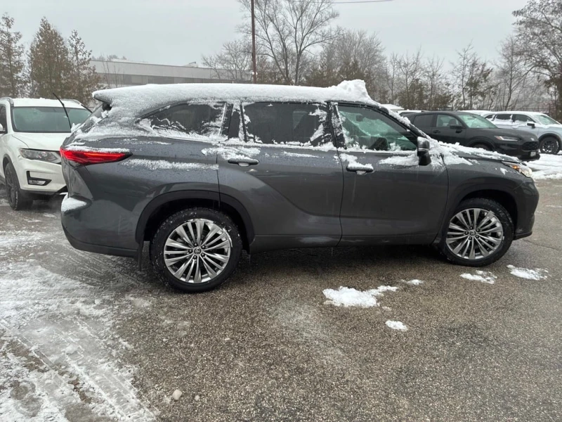 Toyota Highlander * AWD * CARFAX * БЕЗ ПЪРВОНАЧАЛНА ВНОСКА, снимка 3 - Автомобили и джипове - 53244612