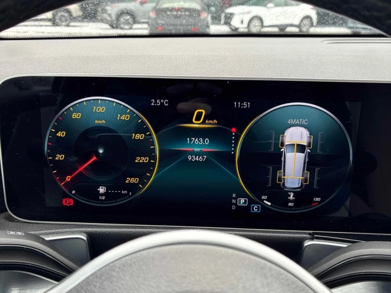 Mercedes-Benz GLB * 250 4 MAT| 360 CAM| PANO| MEMORY| , снимка 8 - Автомобили и джипове - 53360478