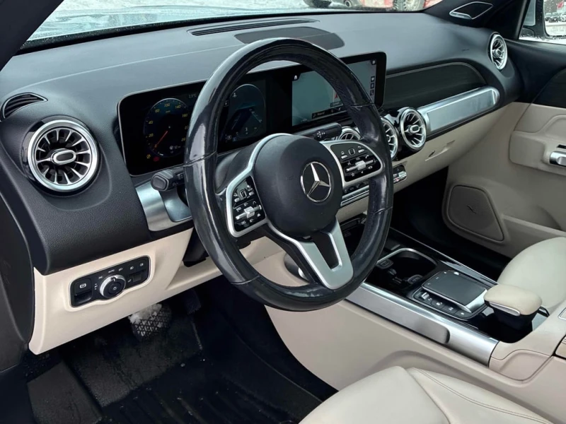 Mercedes-Benz GLB * 250 4 MAT| 360 CAM| PANO| MEMORY| , снимка 5 - Автомобили и джипове - 53360478