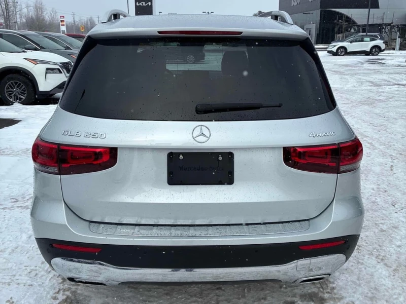 Mercedes-Benz GLB * 250 4 MAT| 360 CAM| PANO| MEMORY| , снимка 4 - Автомобили и джипове - 53360478