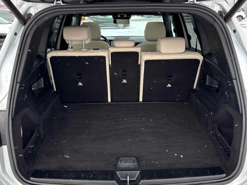 Mercedes-Benz GLB * 250 4 MAT| 360 CAM| PANO| MEMORY| , снимка 16 - Автомобили и джипове - 53360478