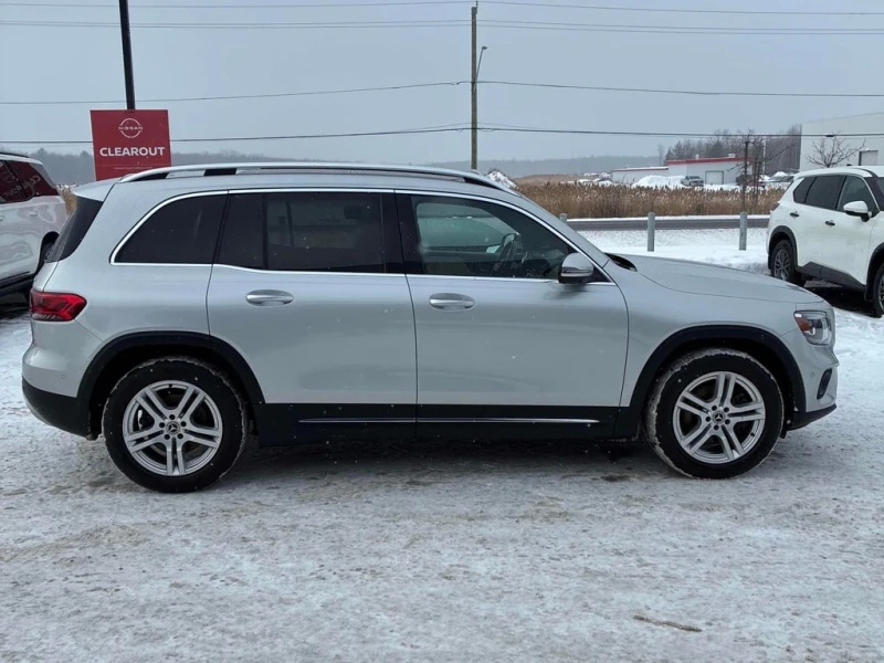 Mercedes-Benz GLB * 250 4 MAT| 360 CAM| PANO| MEMORY| , снимка 3 - Автомобили и джипове - 53360478