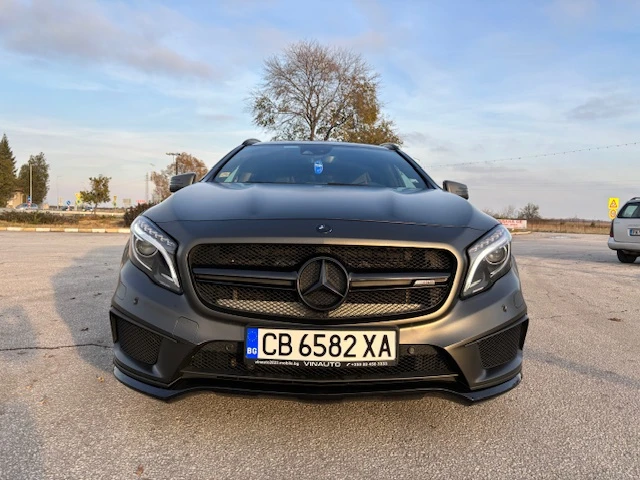 Mercedes-Benz GLA 45 AMG Carbon Edition MAT, снимка 2 - Автомобили и джипове - 49494833