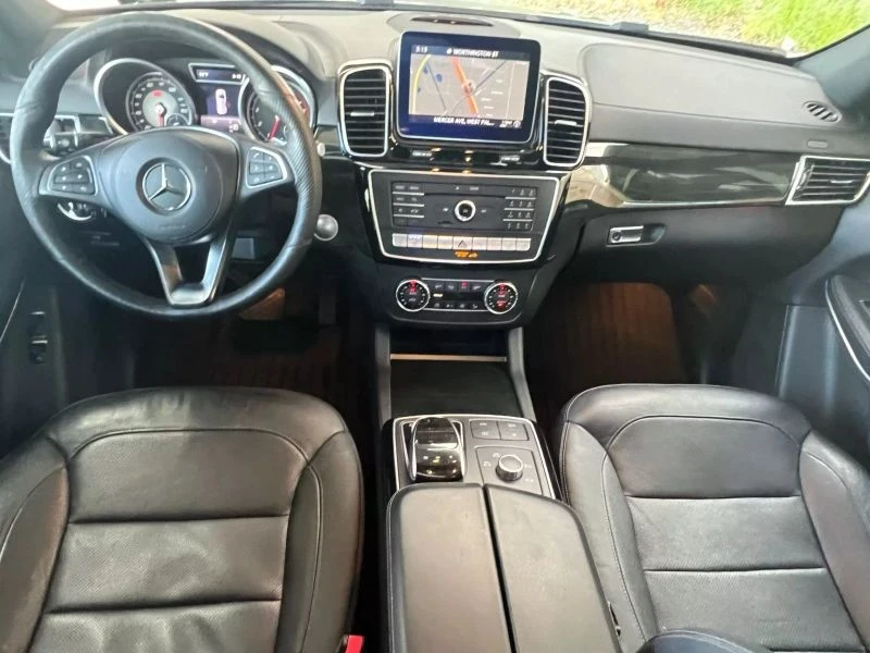 Mercedes-Benz GLS 500  - изображение 8