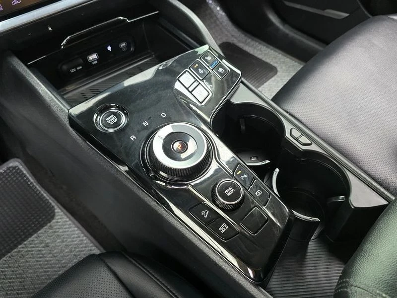 Kia Sportage LPG 2.0 2WD| 150к.с.| ВКЛ.ТЕХНОТЕСТ, снимка 9 - Автомобили и джипове - 55610710