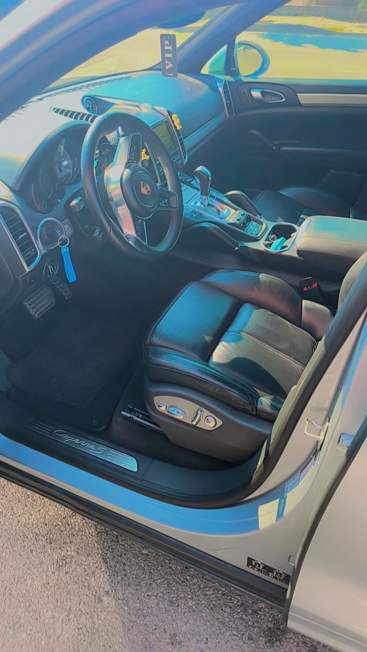 Porsche Cayenne 4.2, снимка 4 - Автомобили и джипове - 55769977