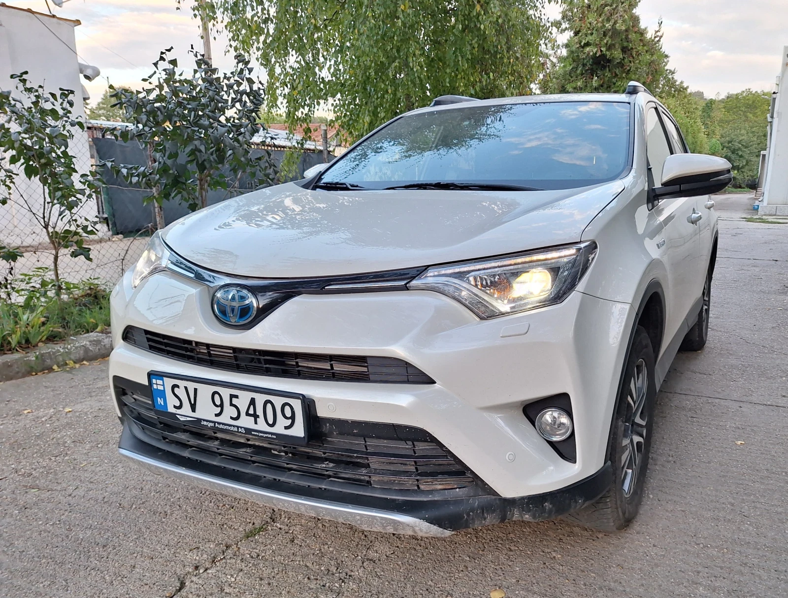 Toyota Rav4  - изображение 2