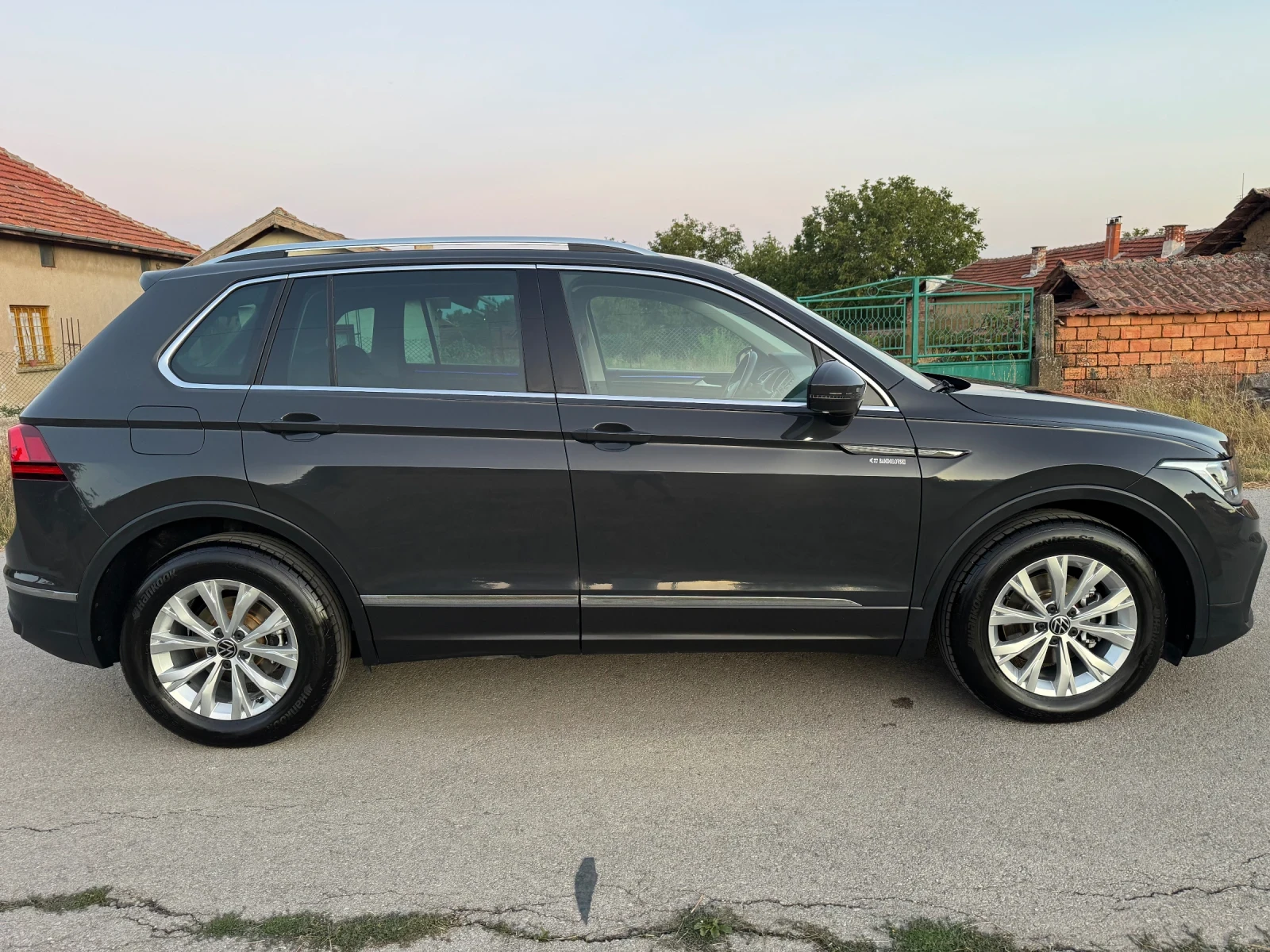 VW Tiguan Nuova Tiguan Life 2.0TDI;SCR:DSG MY 22:: - изображение 7