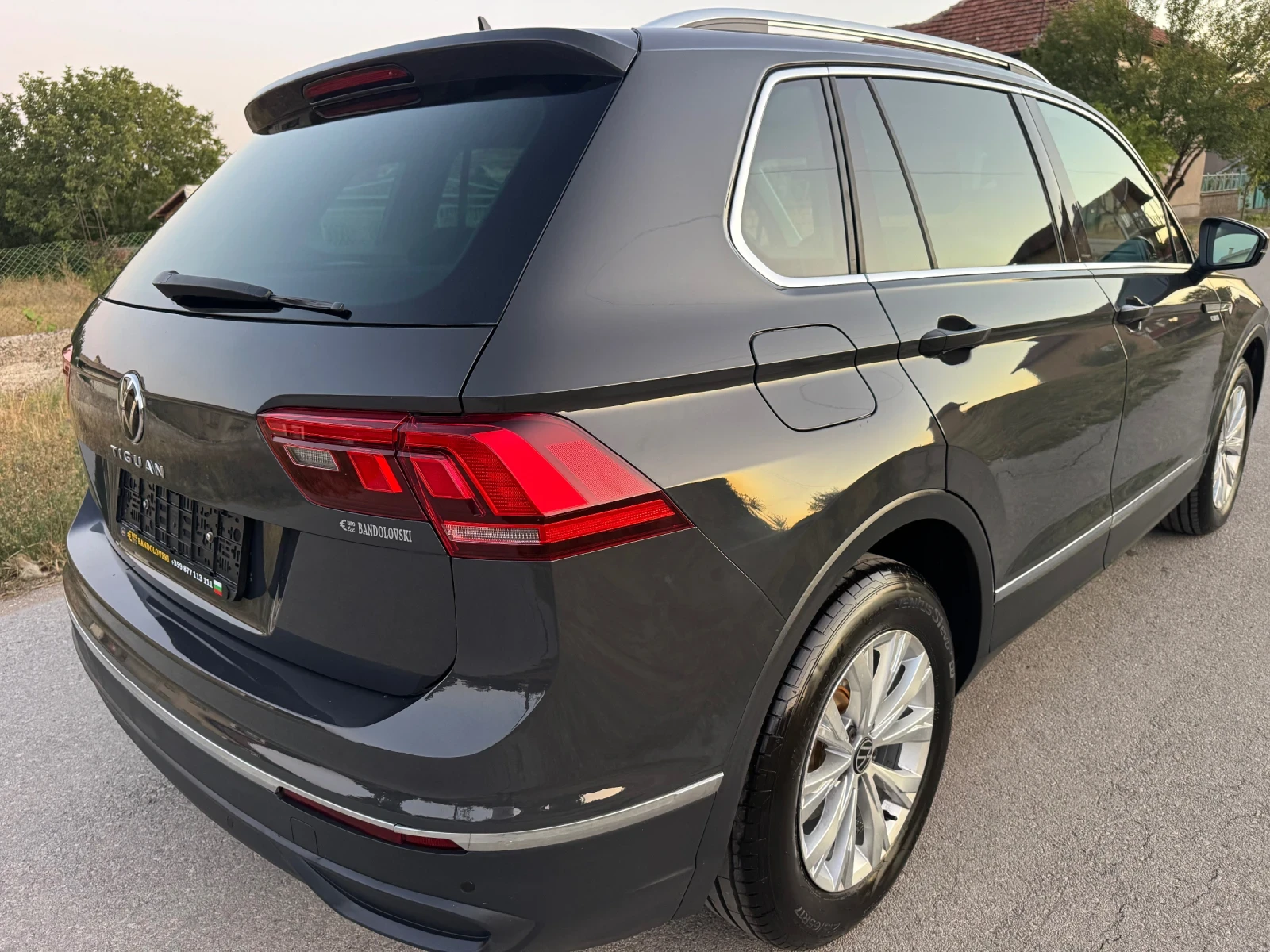 VW Tiguan Nuova Tiguan Life 2.0TDI;SCR:DSG MY 22:: - изображение 6