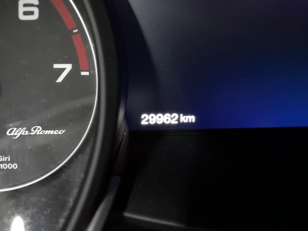 Alfa Romeo Stelvio 2.0 TI - Q4 - изображение 7