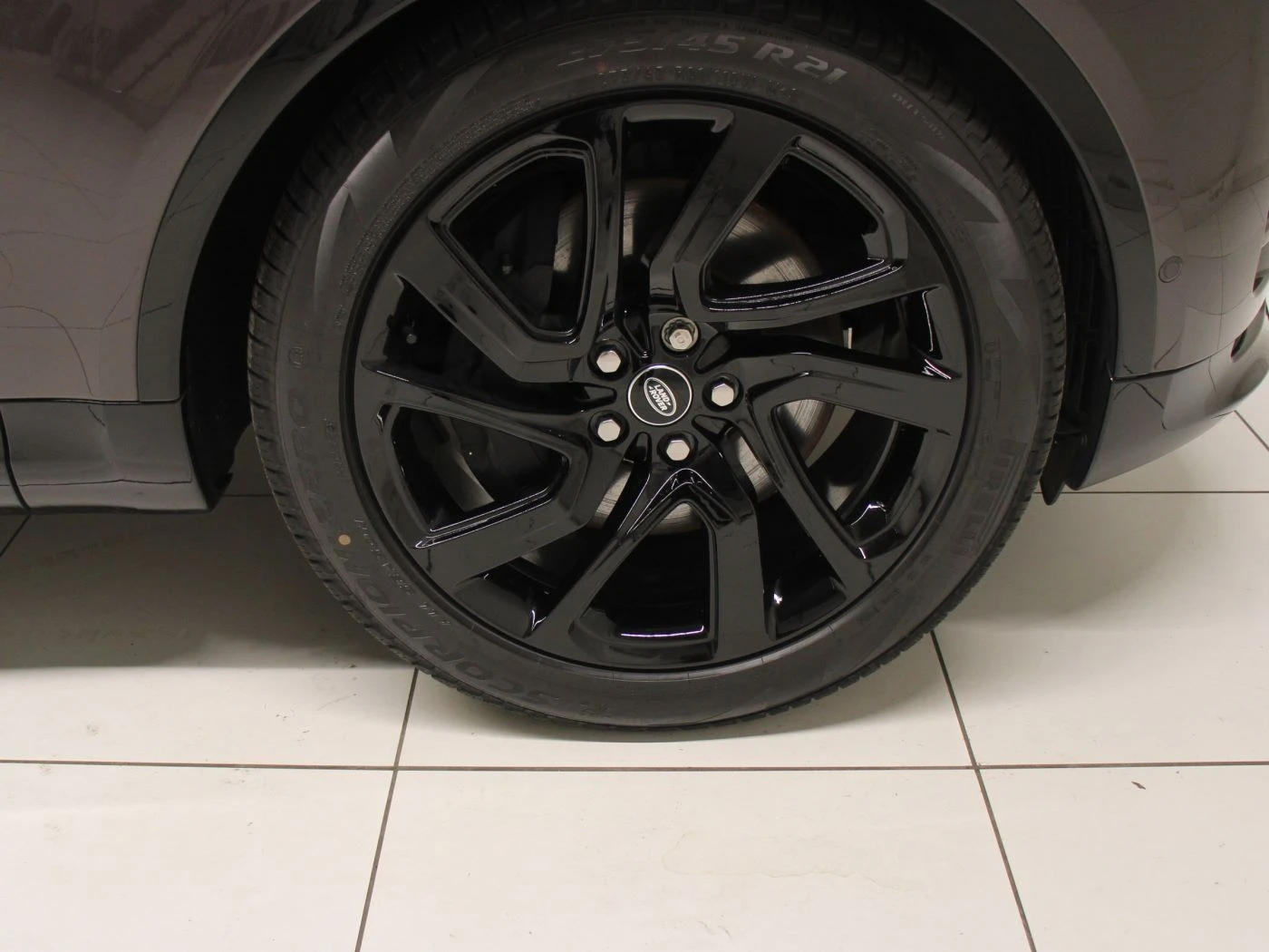 Land Rover Discovery D350 Dynamic SE MY2025 | Mobile.bg   13